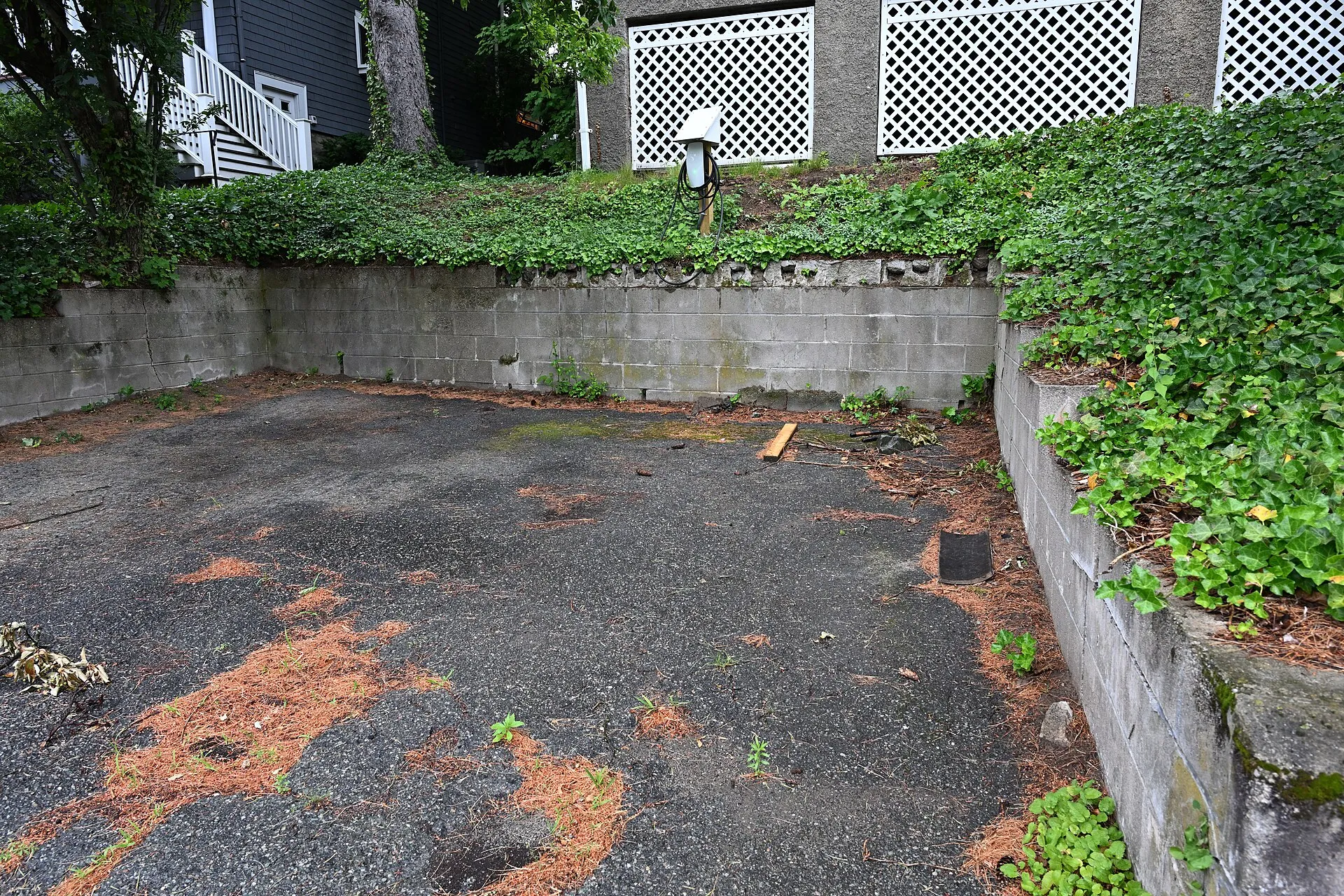 home EV charging station